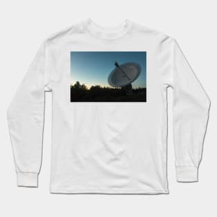 Algonquin Radio Telescope at dusk Long Sleeve T-Shirt